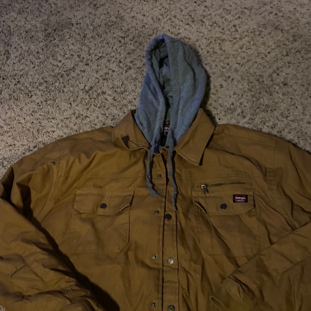 Wrangler Jacket - Picture 2 of 6